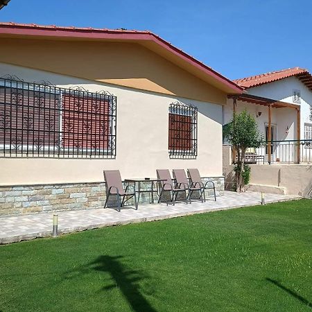 Kallikrateia'S Villa Next To The Sea Nea Kallikrateia Bagian luar foto